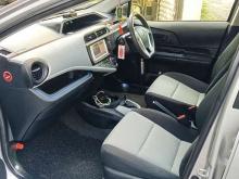 https://riyasewana.com/uploads/toyota-aqua-s-1933146676.jpg