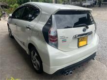 https://riyasewana.com/uploads/toyota-aqua-s-19363817066.jpg