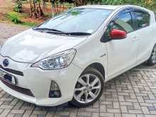 Toyota Aqua S Grade 2014 Car