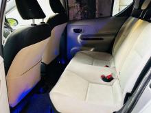 https://riyasewana.com/uploads/toyota-aqua-s-19903006675.jpg