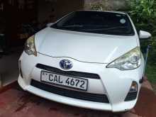 Toyota Aqua S Grade 2012 Car