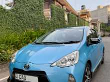 https://riyasewana.com/uploads/toyota-aqua-s-2012-107203712102.jpg
