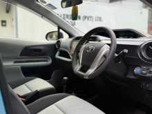 https://riyasewana.com/uploads/toyota-aqua-s-2012-107203712334.jpg