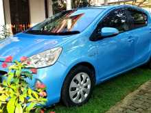 Toyota Aqua S Grade 2012 Car
