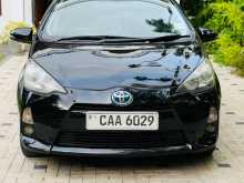 Toyota Aqua S Grade 2012 Car