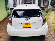 https://riyasewana.com/uploads/toyota-aqua-s-2012-112444512263.jpg