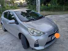 Toyota Aqua S Limited 2012 Car