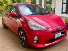 Toyota Aqua S Limited 2012 Car