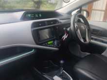 https://riyasewana.com/uploads/toyota-aqua-s-2012-157432612674.jpg