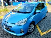 Toyota Aqua S Grade 2012 Car