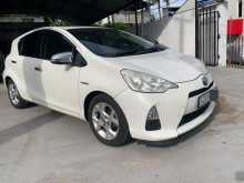 Toyota Aqua S 2012 Car