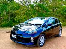 Toyota Aqua S Limited 2012 Car