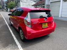 https://riyasewana.com/uploads/toyota-aqua-s-2012-208583412253.jpg