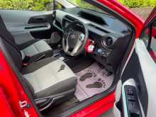 https://riyasewana.com/uploads/toyota-aqua-s-2012-208583412444.jpg