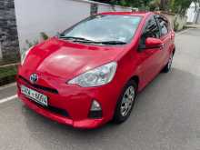 https://riyasewana.com/uploads/toyota-aqua-s-2012-2218471012282.jpg
