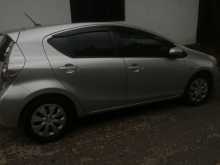 https://riyasewana.com/uploads/toyota-aqua-s-2012-222092512662.jpg