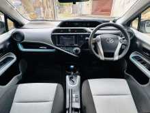 https://riyasewana.com/uploads/toyota-aqua-s-2012-311245412902.jpg