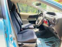 https://riyasewana.com/uploads/toyota-aqua-s-2012-313343412763.jpg
