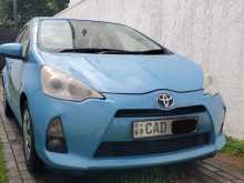 https://riyasewana.com/uploads/toyota-aqua-s-2012-49310512082.jpg