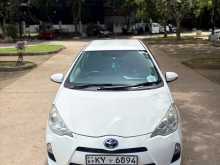 Toyota Aqua S Grade 2012 Car