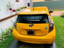 https://riyasewana.com/uploads/toyota-aqua-s-2012-515083112483.jpg