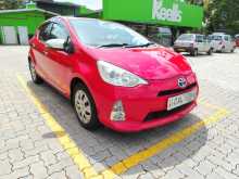 Toyota Aqua S Grade 2012 Car