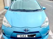 Toyota Aqua S Grade 2012 Car