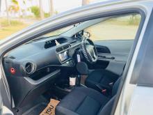 https://riyasewana.com/uploads/toyota-aqua-s-2012430124891.jpg