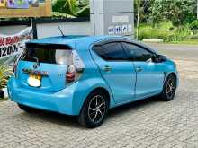 https://riyasewana.com/uploads/toyota-aqua-s-2013-111062812202.jpg