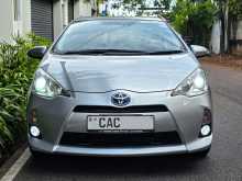 Toyota Aqua S Grade 2013 Car