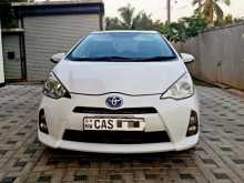 Toyota Aqua S Grade 2013 Car