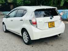 https://riyasewana.com/uploads/toyota-aqua-s-2013-16531612283.jpg