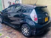 https://riyasewana.com/uploads/toyota-aqua-s-2013-1811100612772.jpg