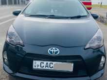 Toyota Aqua S Grade 2013 Car
