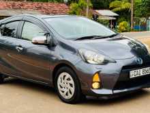 Toyota AQUA S LIMITED 2013 Car