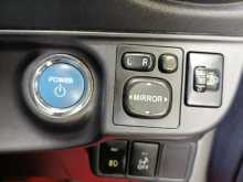 https://riyasewana.com/uploads/toyota-aqua-s-2013-2217060712974.jpg