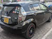 https://riyasewana.com/uploads/toyota-aqua-s-2013-2314255312013.jpg