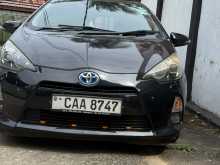 Toyota Aqua S Limited 2013 Car