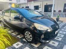 Toyota Aqua S Grade 2013 Car