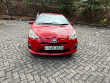 Toyota Aqua S Limited 2013 Car