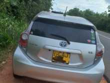 https://riyasewana.com/uploads/toyota-aqua-s-2013-283151512692.jpg