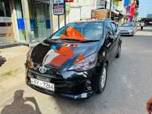 Toyota Aqua S Grade 2013 Car