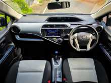 https://riyasewana.com/uploads/toyota-aqua-s-2013-2910574012694.jpg
