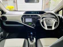 https://riyasewana.com/uploads/toyota-aqua-s-2013-3010125912454.jpg