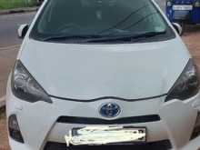 Toyota Aqua S Limited 2013 Car