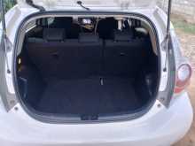https://riyasewana.com/uploads/toyota-aqua-s-2013-47444512034.jpg