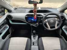 https://riyasewana.com/uploads/toyota-aqua-s-2013-49333212184.jpg