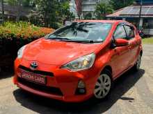 Toyota Aqua S Grade 2013 Car