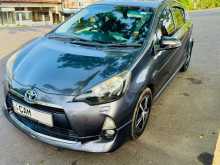 Toyota Aqua S Limited 2013 Car