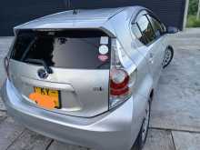 https://riyasewana.com/uploads/toyota-aqua-s-2013-622000212823.jpg